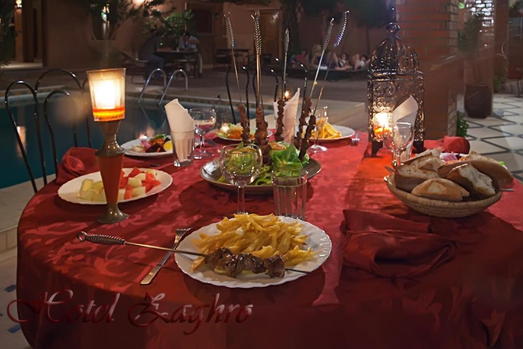Hotel Zaghro Tajda ภายนอก รูปภาพ