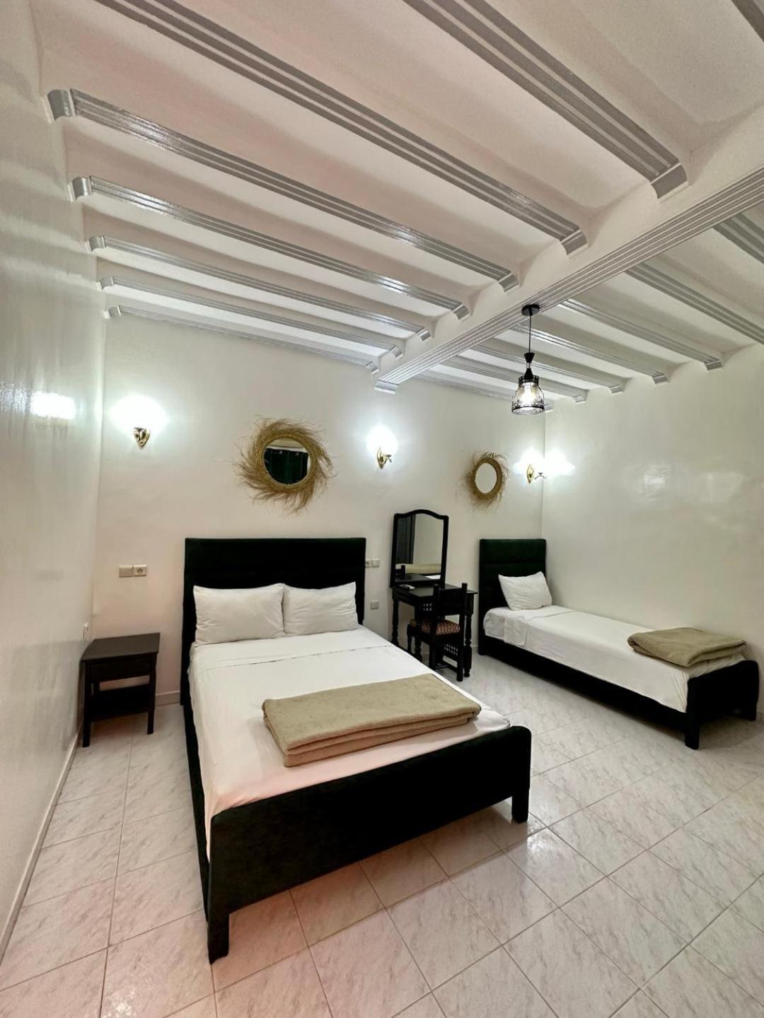 Hotel Zaghro Tajda ภายนอก รูปภาพ
