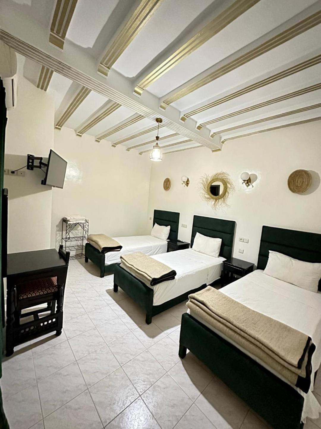 Hotel Zaghro Tajda ภายนอก รูปภาพ