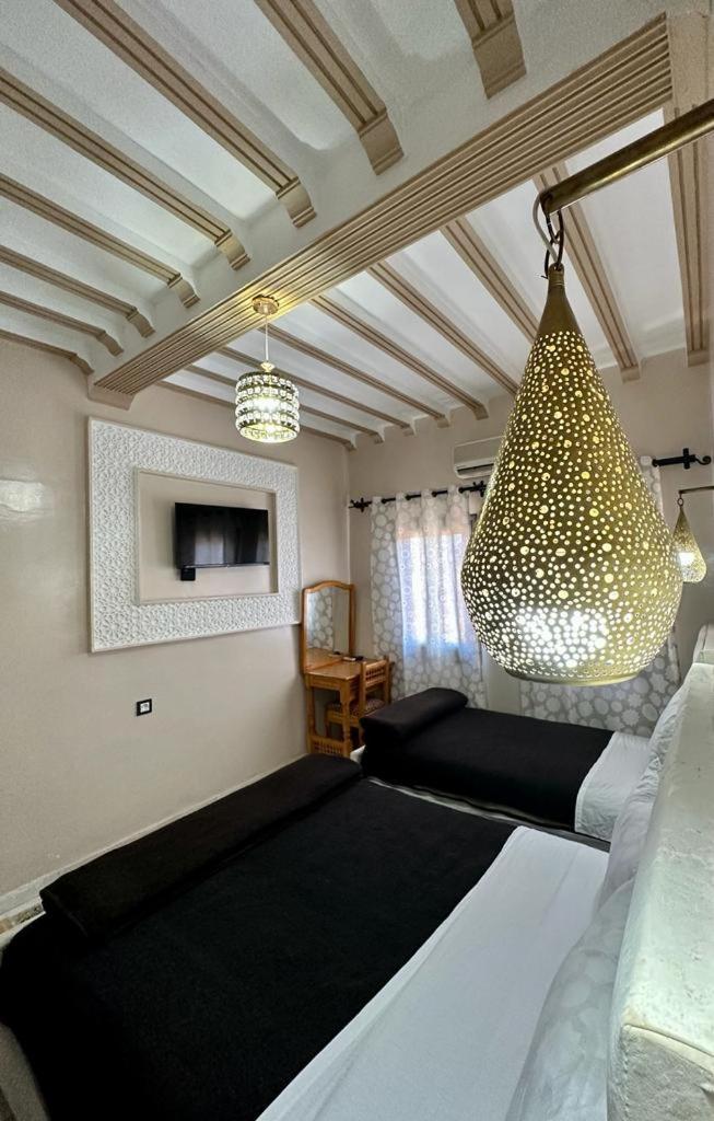Hotel Zaghro Tajda ภายนอก รูปภาพ