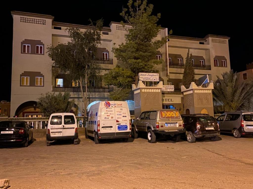 Hotel Zaghro Tajda ภายนอก รูปภาพ